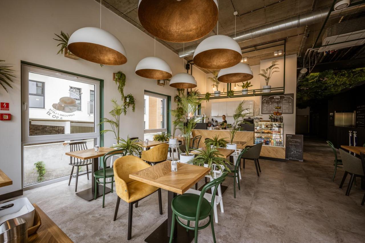 Top Garden Aparthotel Torun Exterior photo